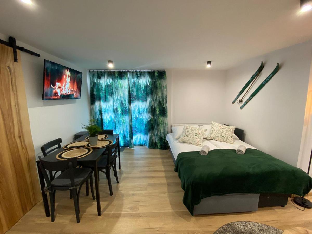 U Gazdy - Apartament Z Ogrodem I Tarasem , Przy Gondoli Szczyrk Bagian luar foto